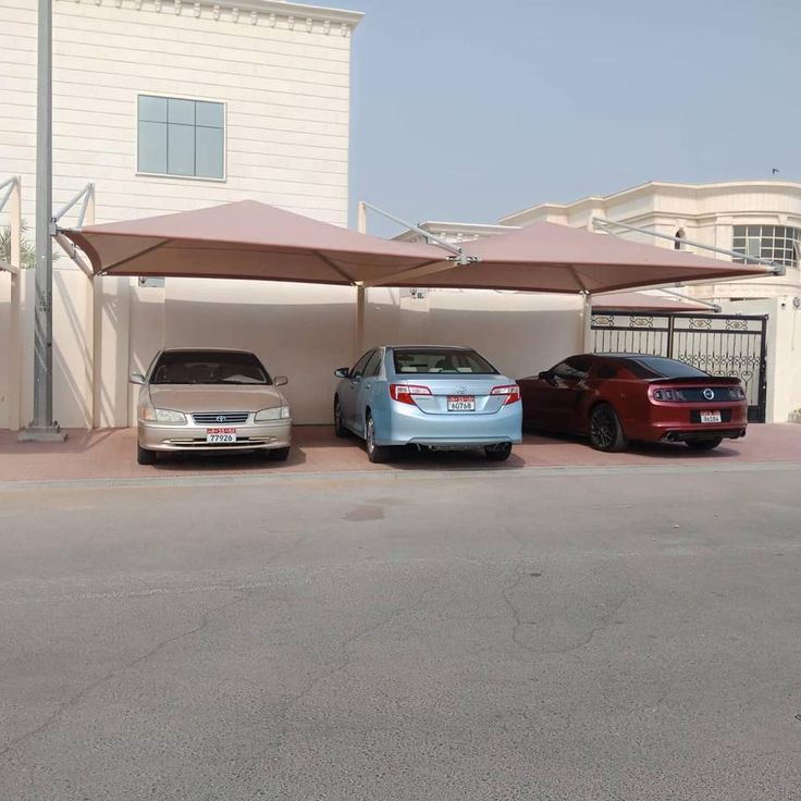 مظلات سيارات