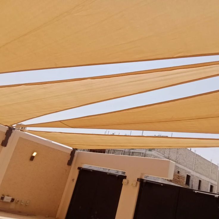 مظلات شد انشائي الرياض