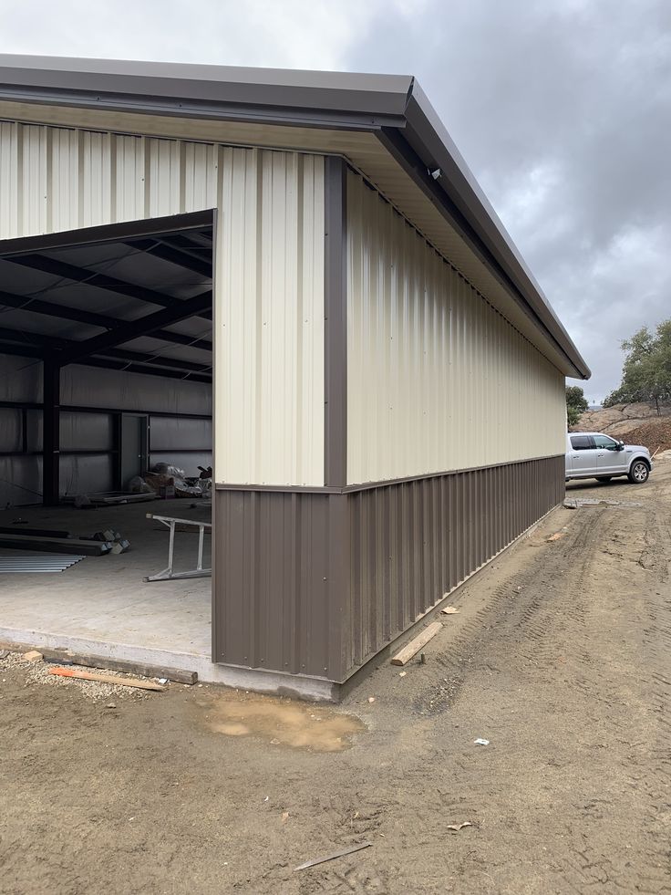 هناجر الرياض